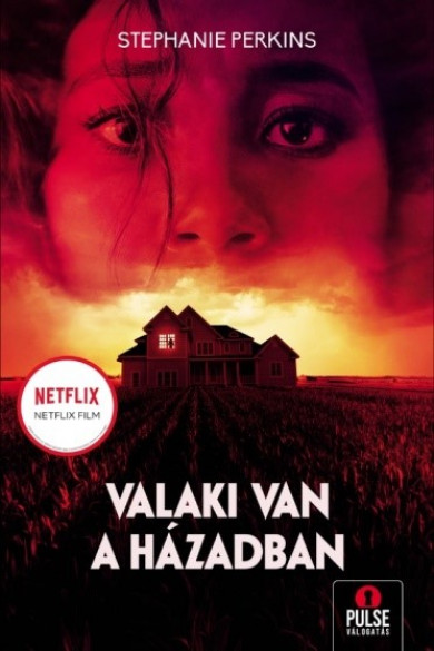Könyv Valaki van a házadban (Stephanie Perkins)